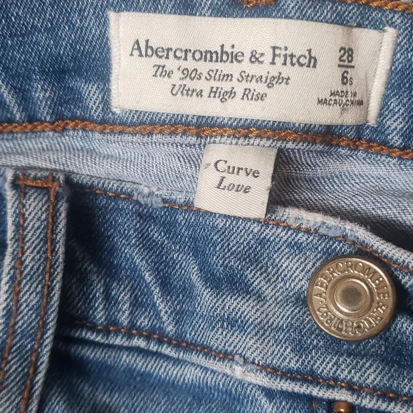 Abercrombie and Fitch Jeans - Picture 2 of 2